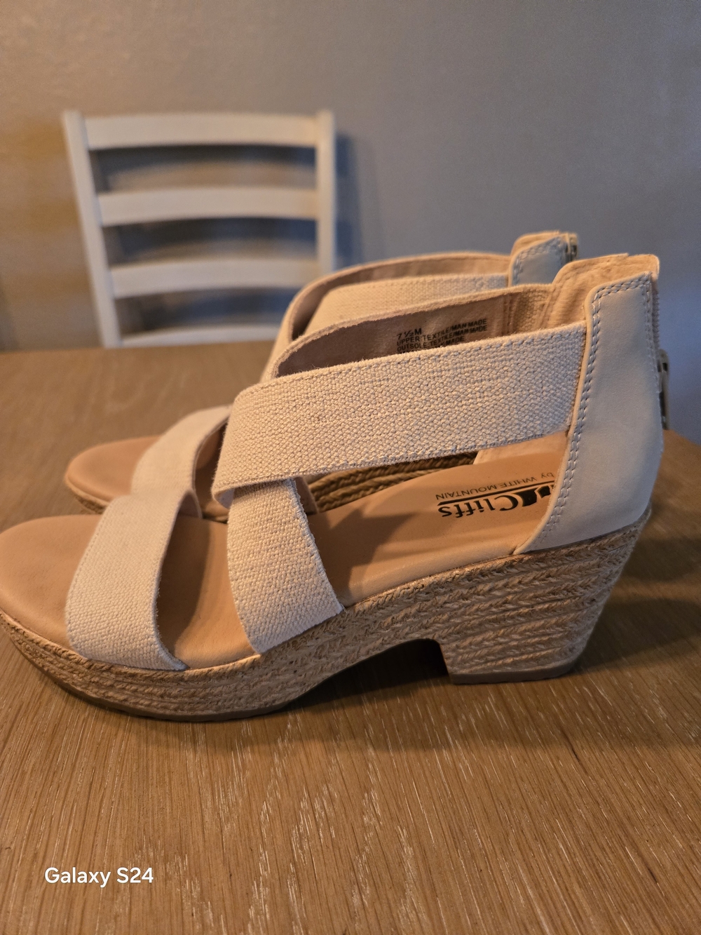 Cliffs by White Mountain Beige Espadrille Wedge Sandals Womens 7.5